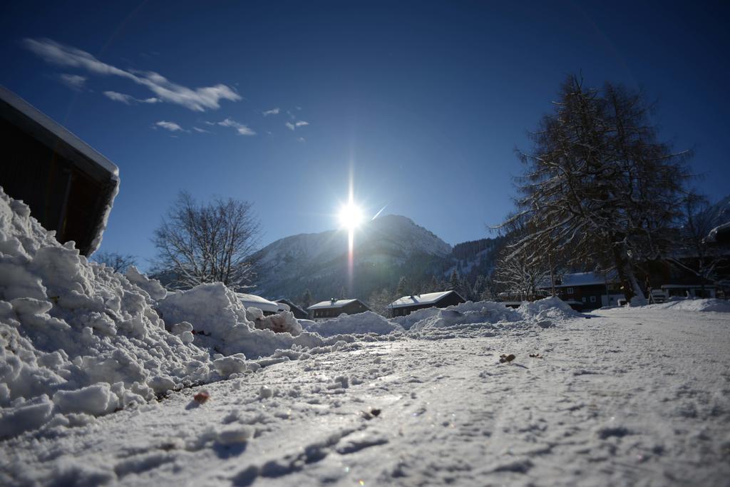 Alpengasthof Zur Post Schattwald Eksteriør billede